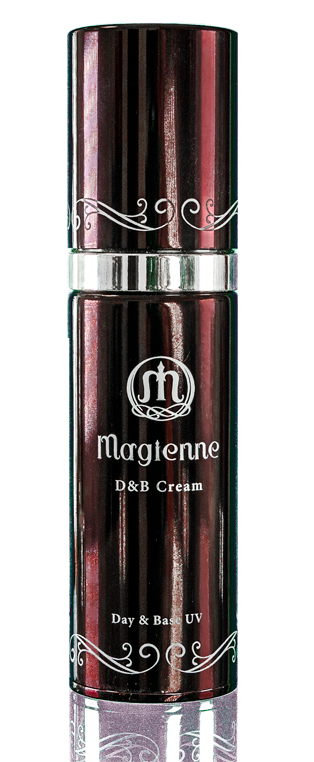 MAGIENE D&B CREAM / УВЛАЖНЯЮЩИЙ ТОНАЛЬНЫЙ КРЕМ. 30 МЛ